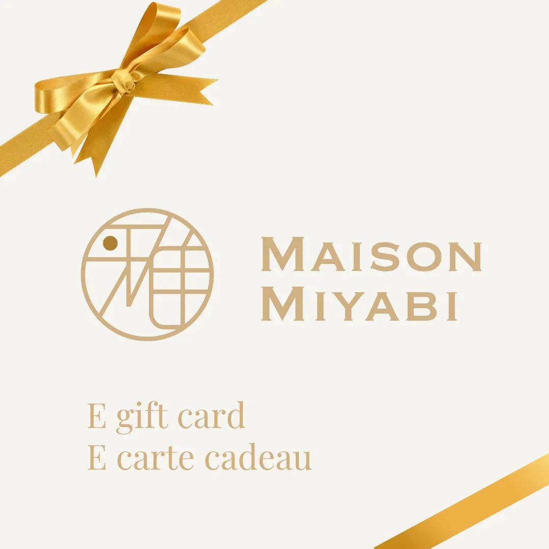 Elegant digital gift card design with gold ribbon and bow, modern logo, and bilingual text.