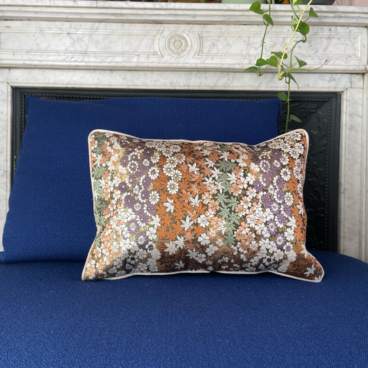 Coussin Obi-Kimono : Shiki (Quatre saisons) avec le passepoil beige