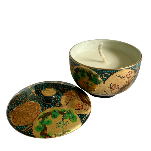 Bougie Parfumée Odyssée japonaise avec tasse à thé Kutani (AO)