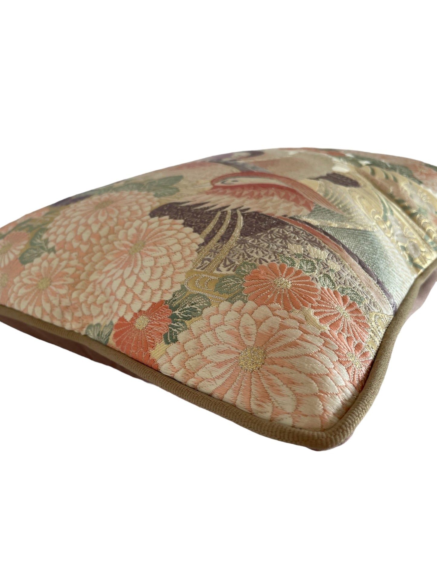 Obi-Kimono cushion : Oshidori (Mandarin duck) with beige piping