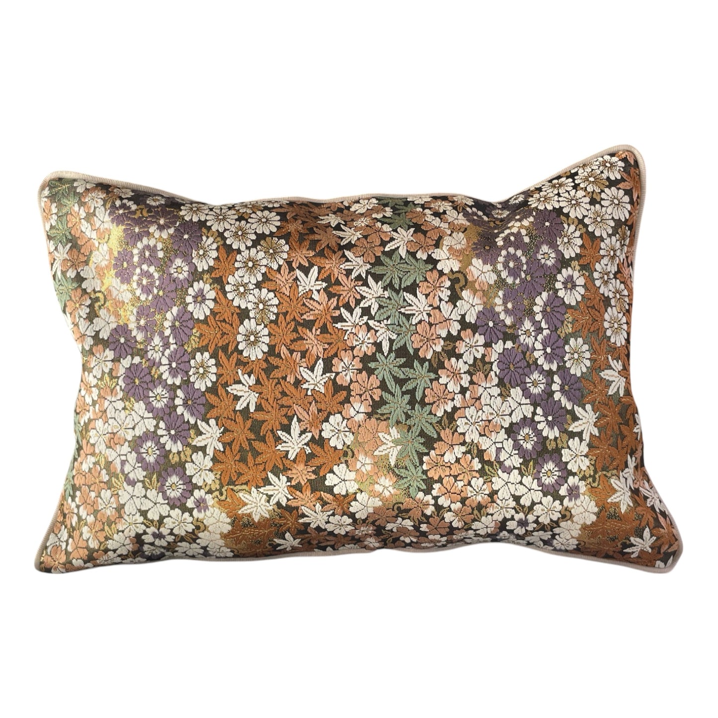 Obi-Kimono cushion: Shiki (Four seasons) with beige piping