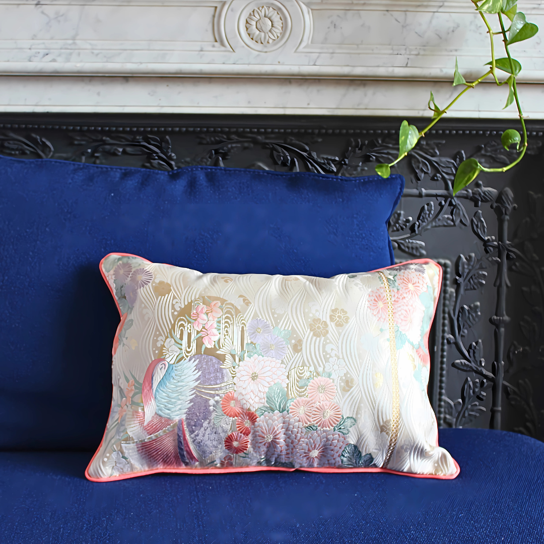 Obi-Kimono cushion : Oshidori (Mandarin duck) with pink piping