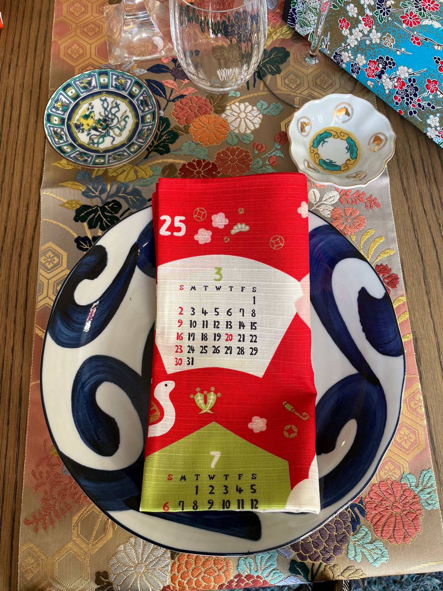 Serviette Furoshiki Fuku : Mi-doshi (Calendrier de l'année du serpent)