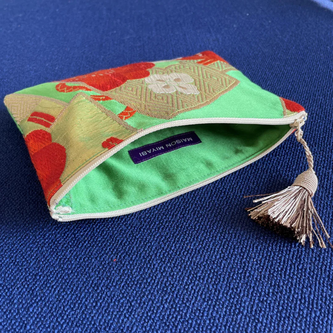 MAISON MIYABI Paris Tsubaki pouch in vintage Obi Kimono fabric, green and gold