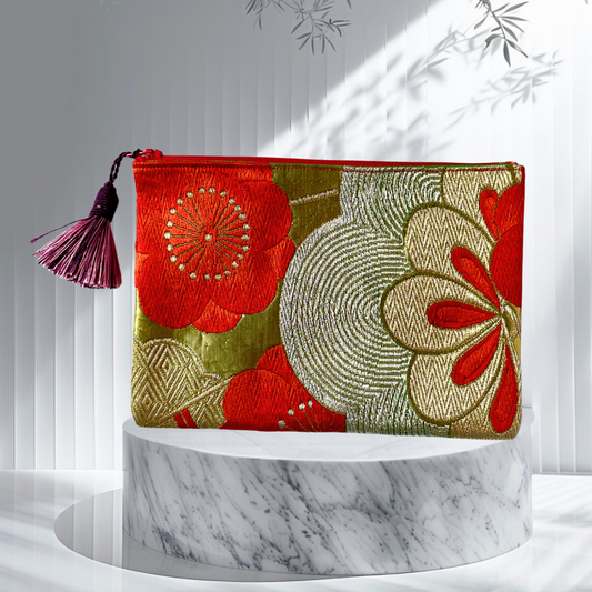 Pouch Miyabi : Tsubaki (Camellia): Coming soon! Reservation possible