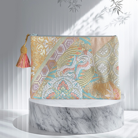 Pouch Miyabi : Tsubaki (Camellia): Coming soon! Reservation possible