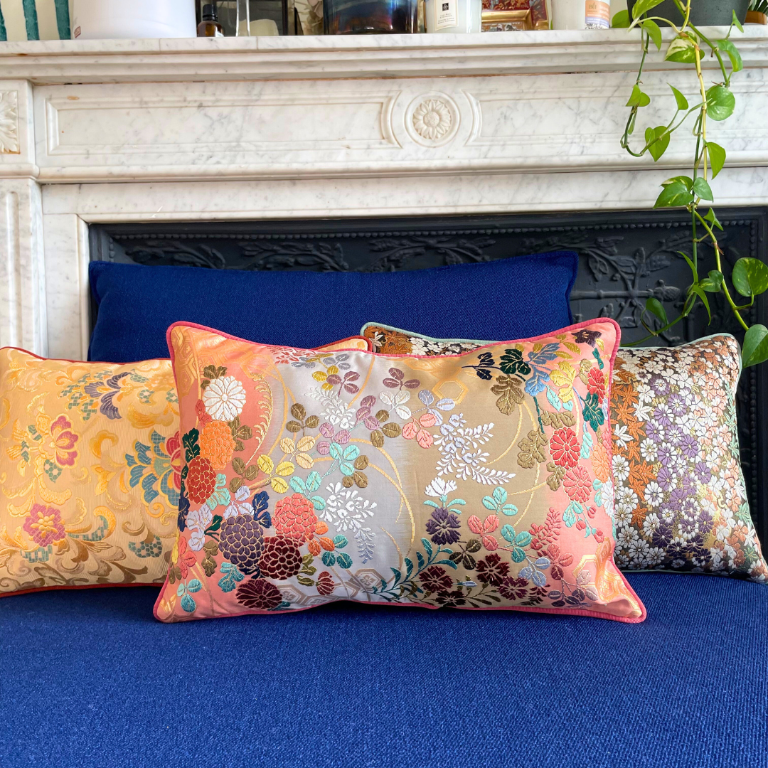 Obi-Kimono cushion : Mandarin duck with beige piping