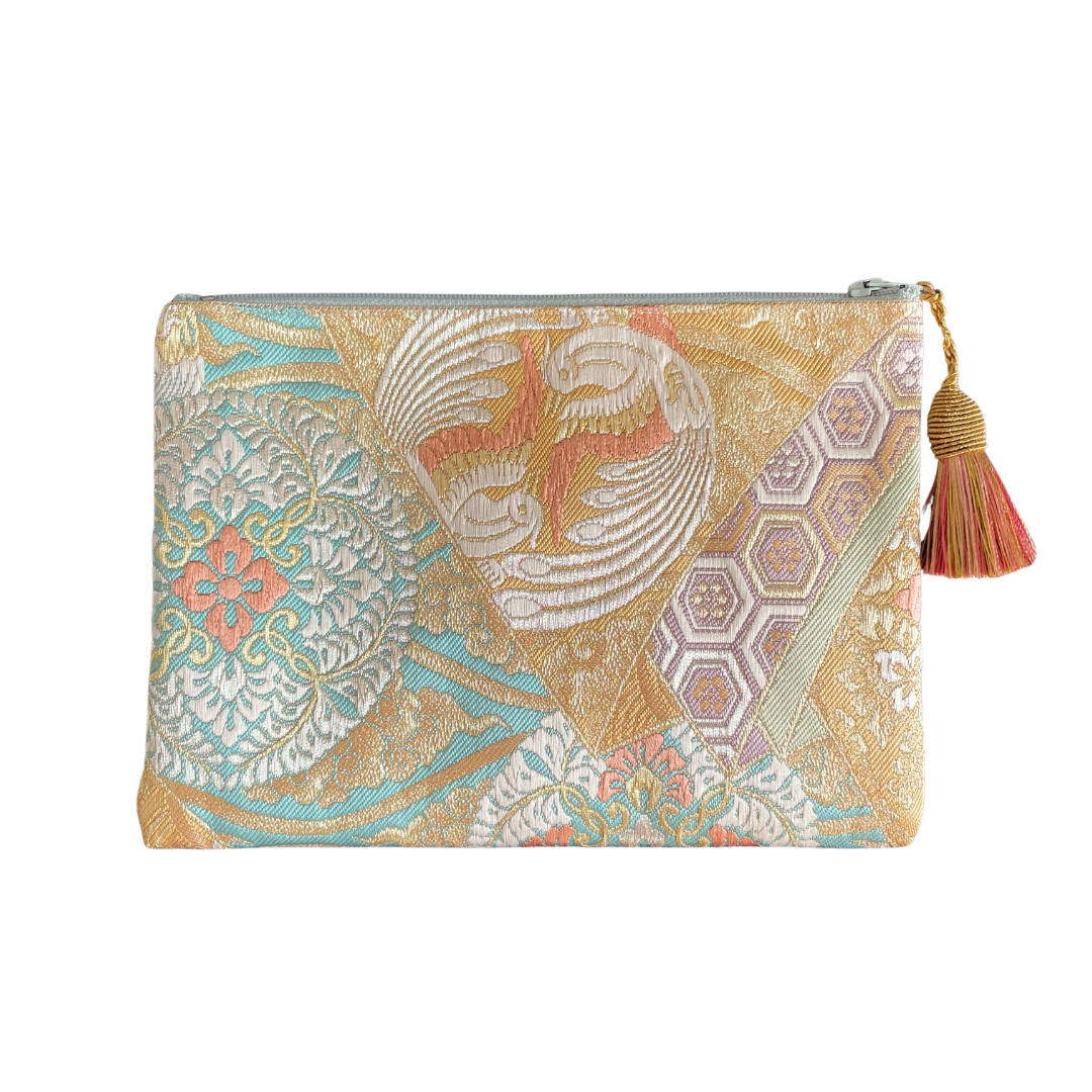 Pouch Miyabi : Tsubaki (Camellia): Coming soon! Reservation possible