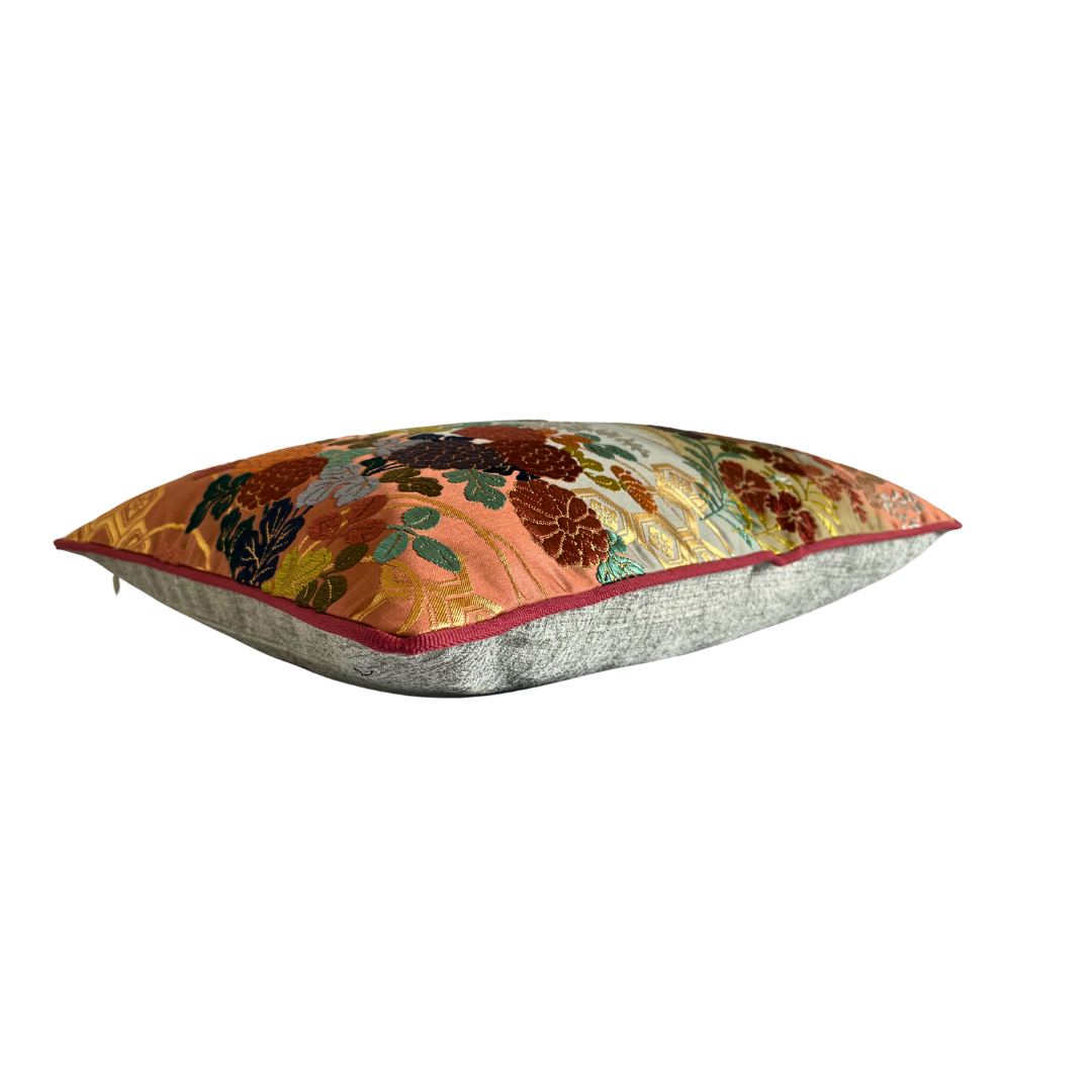 Obi-Kimono cushion : Mandarin duck with beige piping