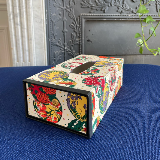 Washi tissue box : Hana (Complete floral pattern)