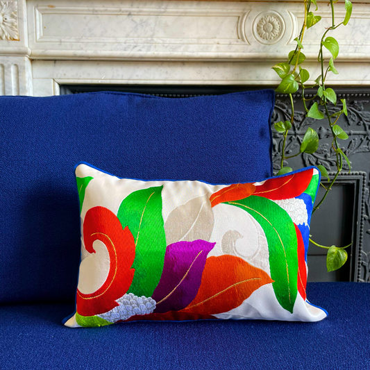 Coussin Obi-Kimono : Yuri (Lys) avec le passepoil bleumarin