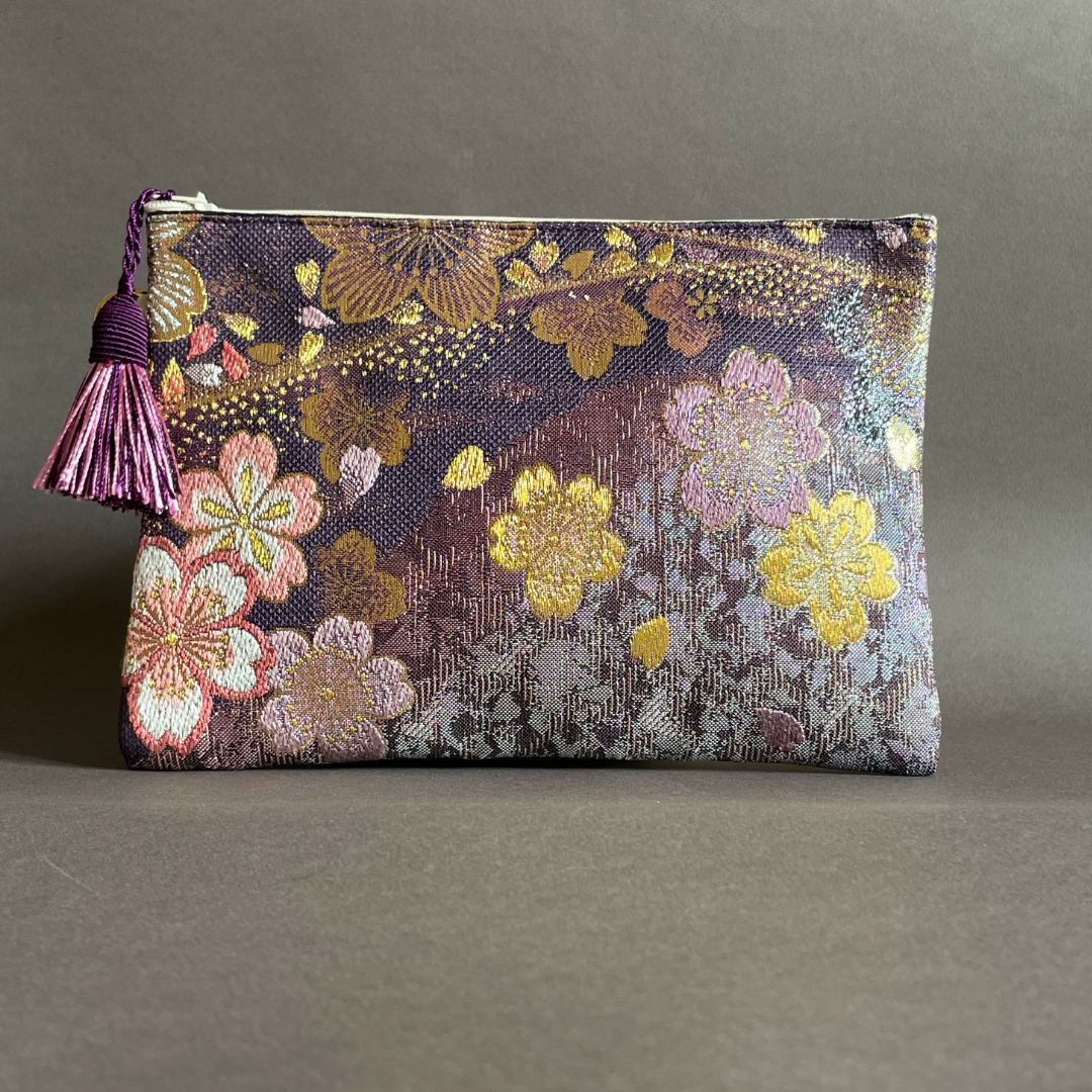 Pochette en soie Miyabi : Yozakura (Cerisiers la nuit)